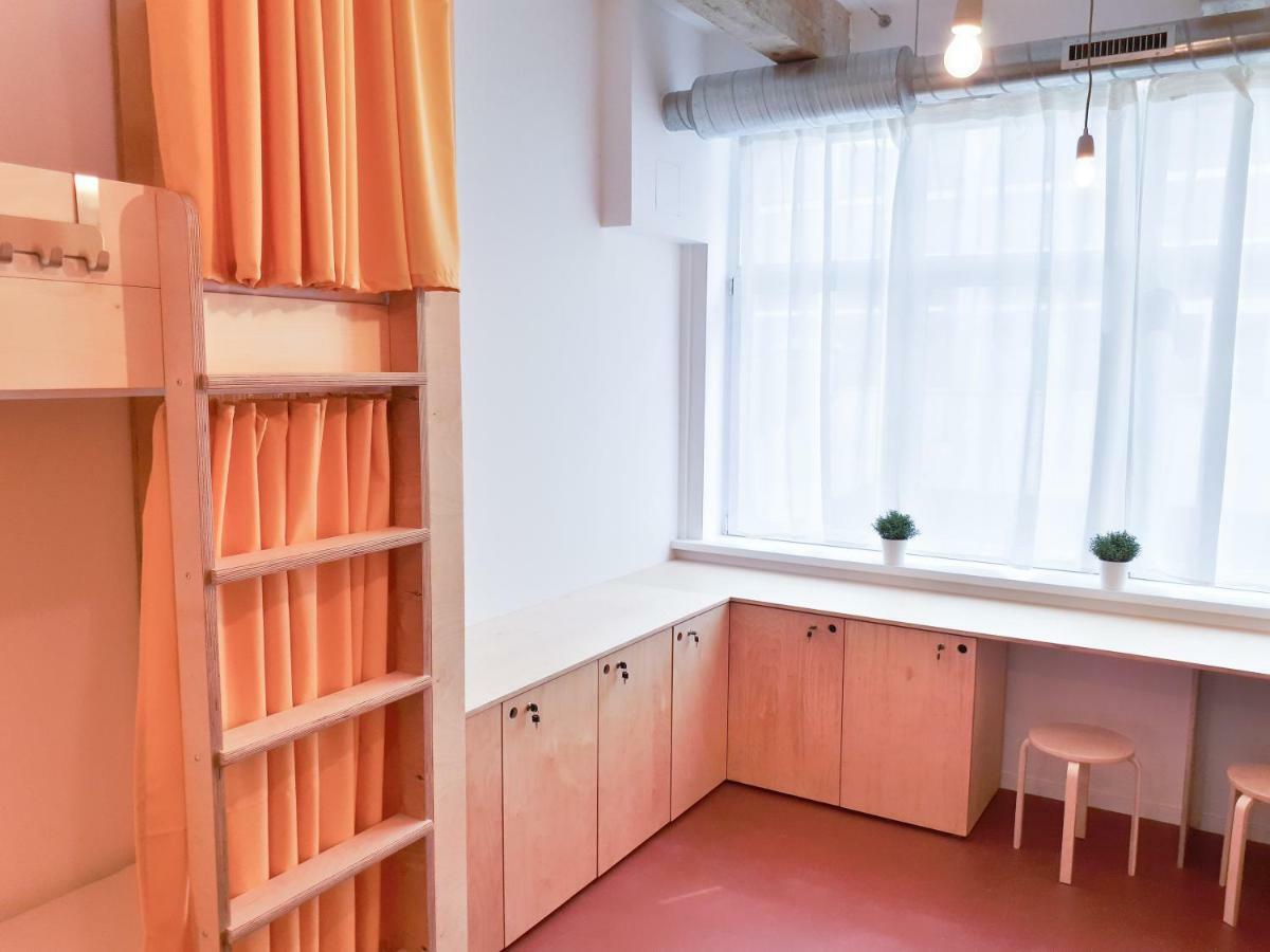 Cmyk Usti Nad Labem Hostel Екстериор снимка